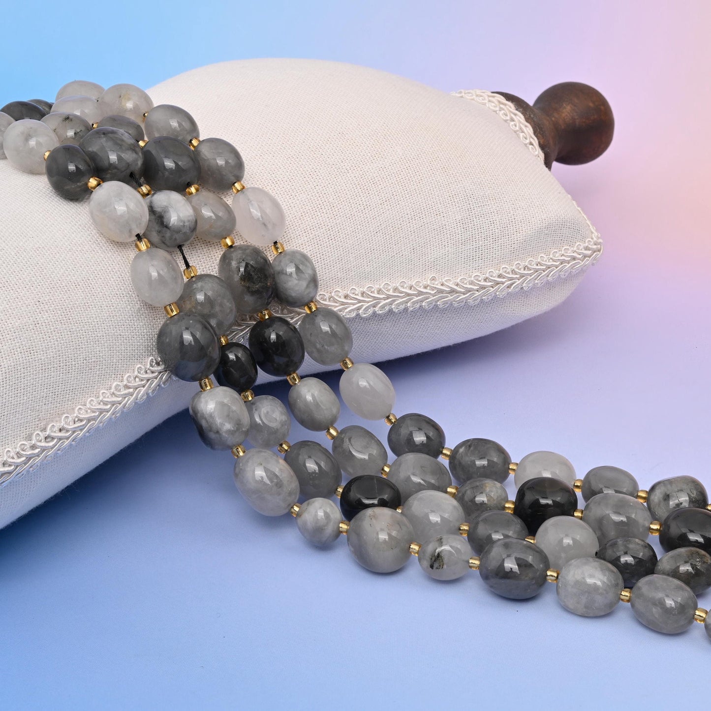 Gray Cloudy Quartz Oval Nugget Beads 10-17mm