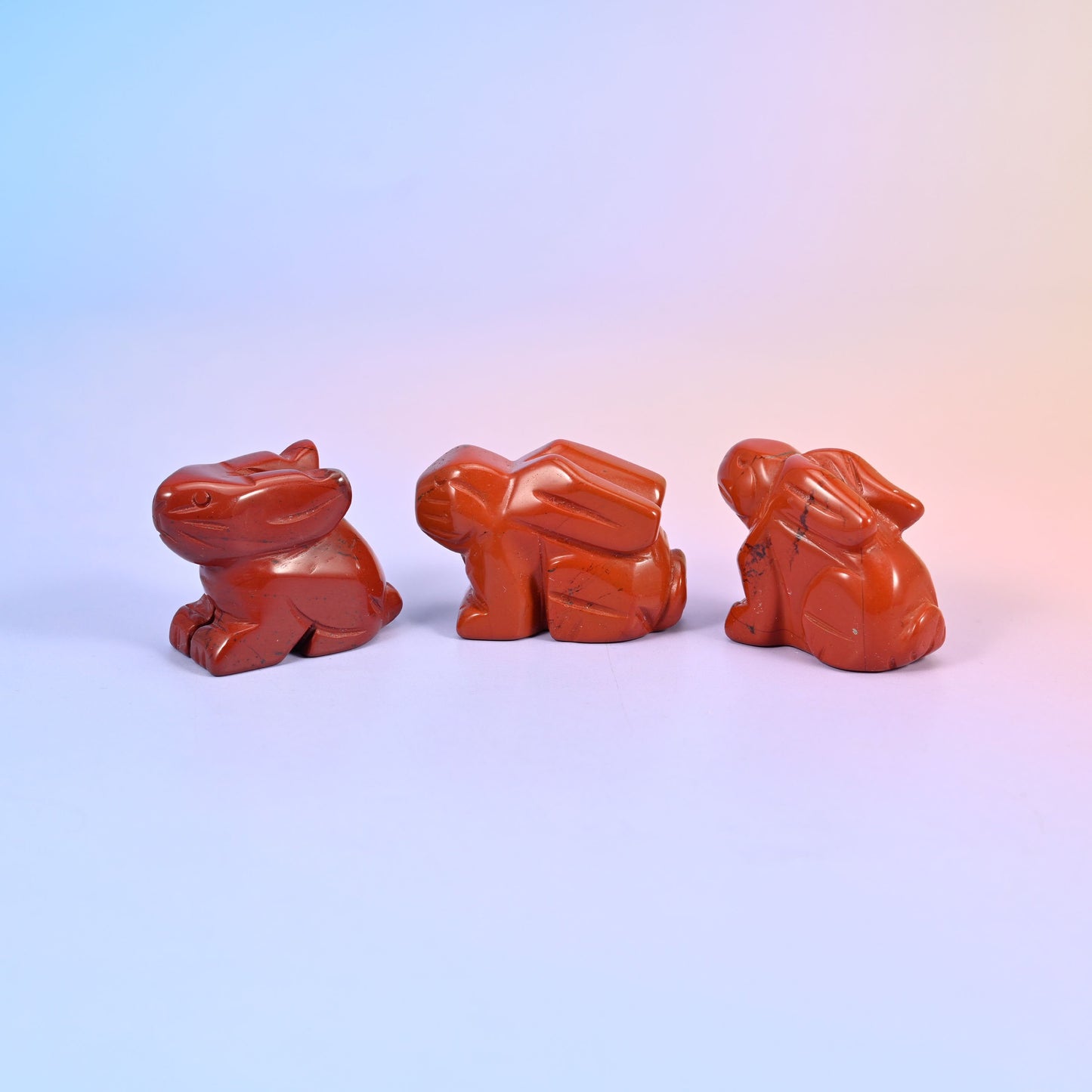 Carved gemstone bunny figurine, polished on all sides, about 1.0 oz, sold per piece