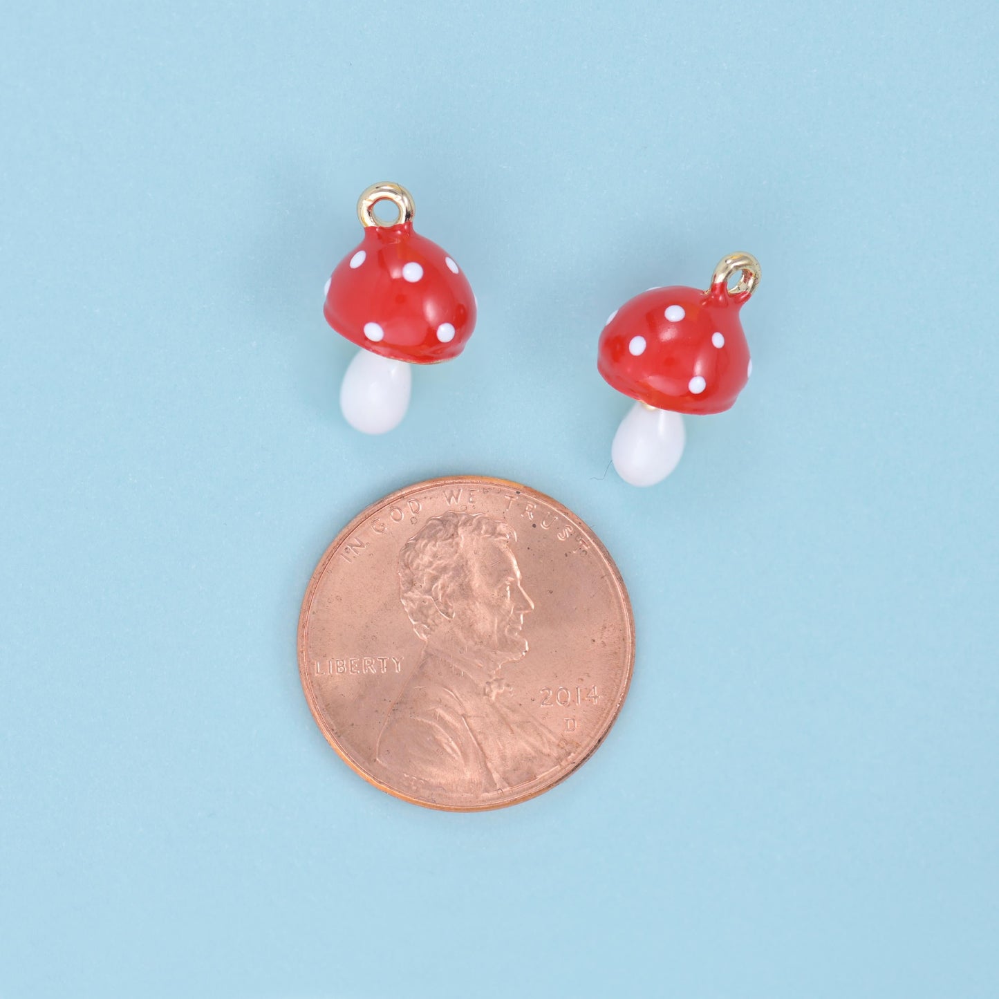 Enamel Mushroom Charm 14x9mm, 9.0mm thick