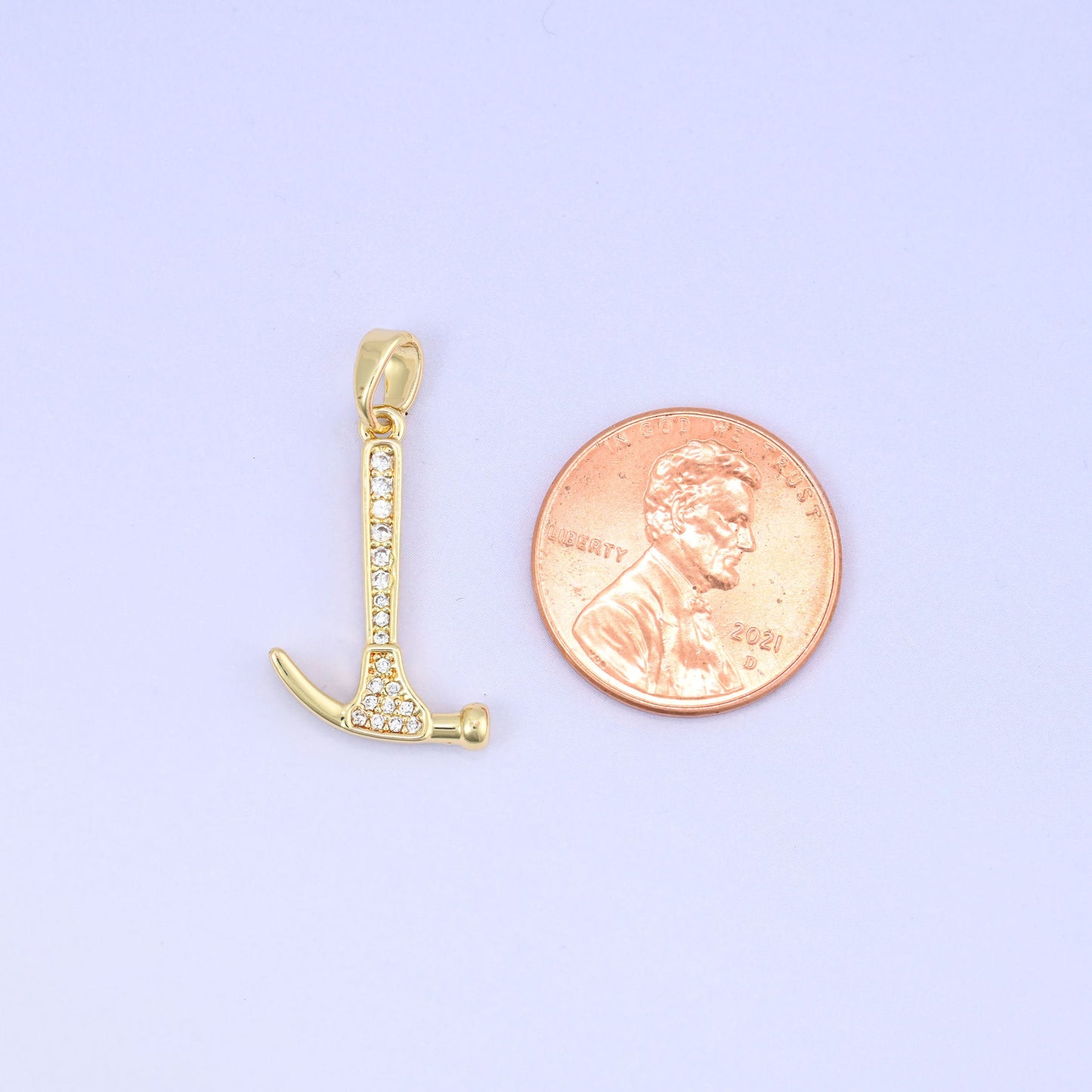 Hammer Charm Pendant, approximately 20.50mm x 13.41mm