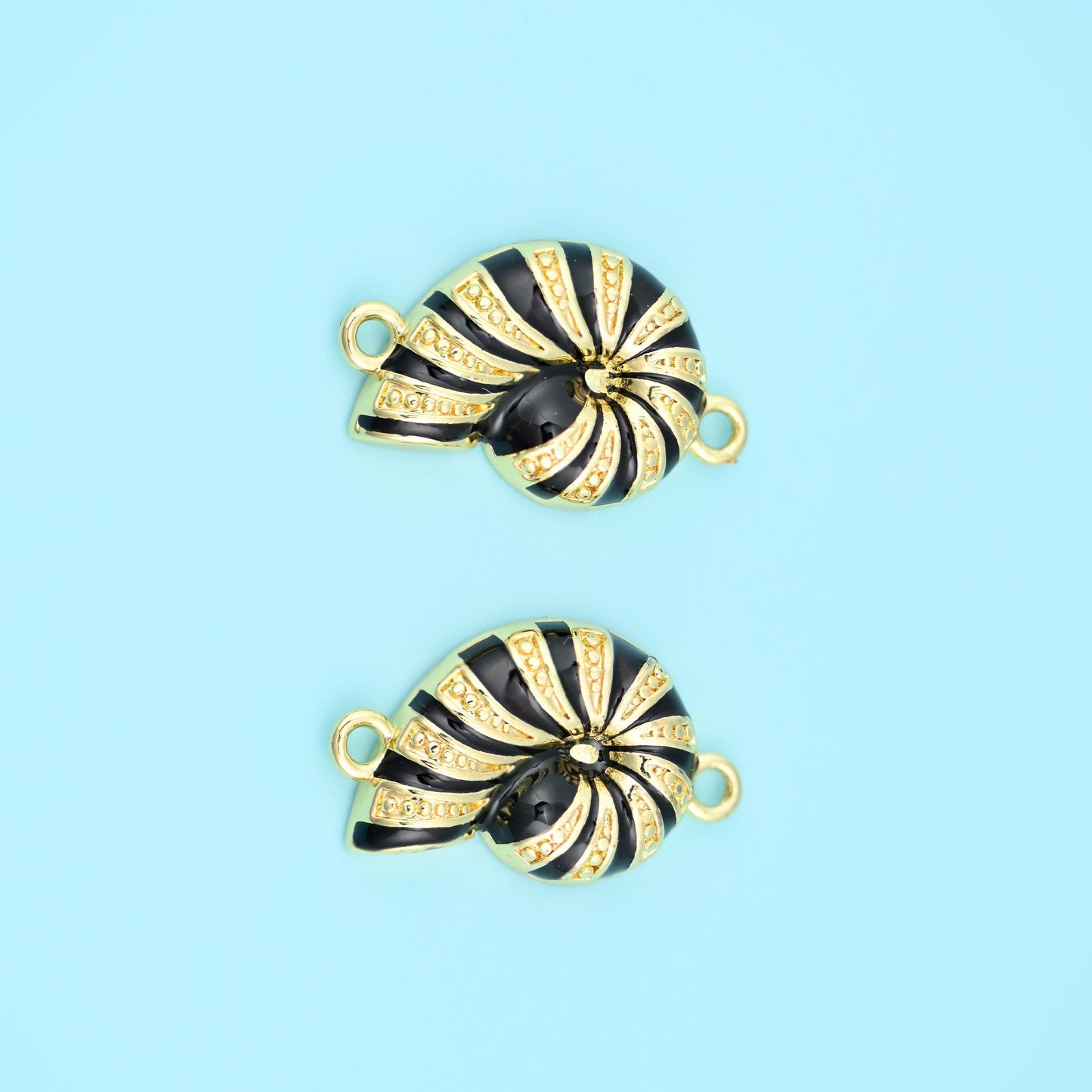 Brass beads, sea snail shell connector, 19.05 x 11.21mm