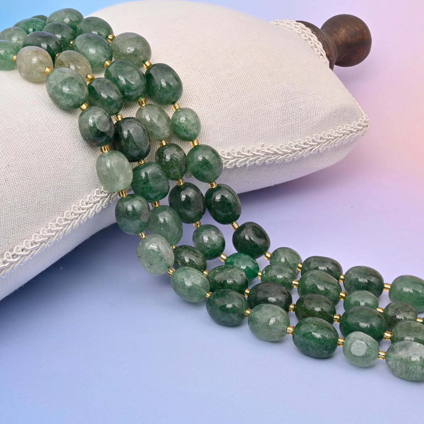 Green Strawberry Quartz Oval Beads, 10-17mm.