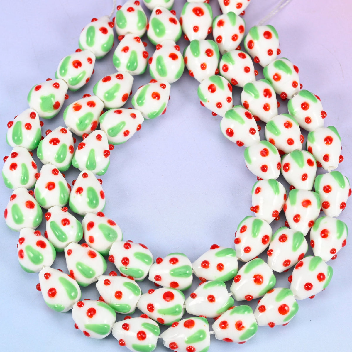 White Red Dots Strawberry Glass Beads, hole approximately 1.5mm