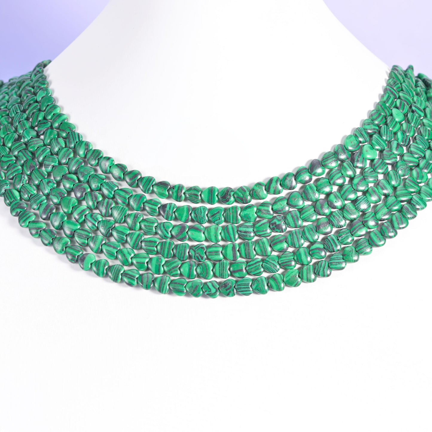 Malachite beads, heart shape, 6mm