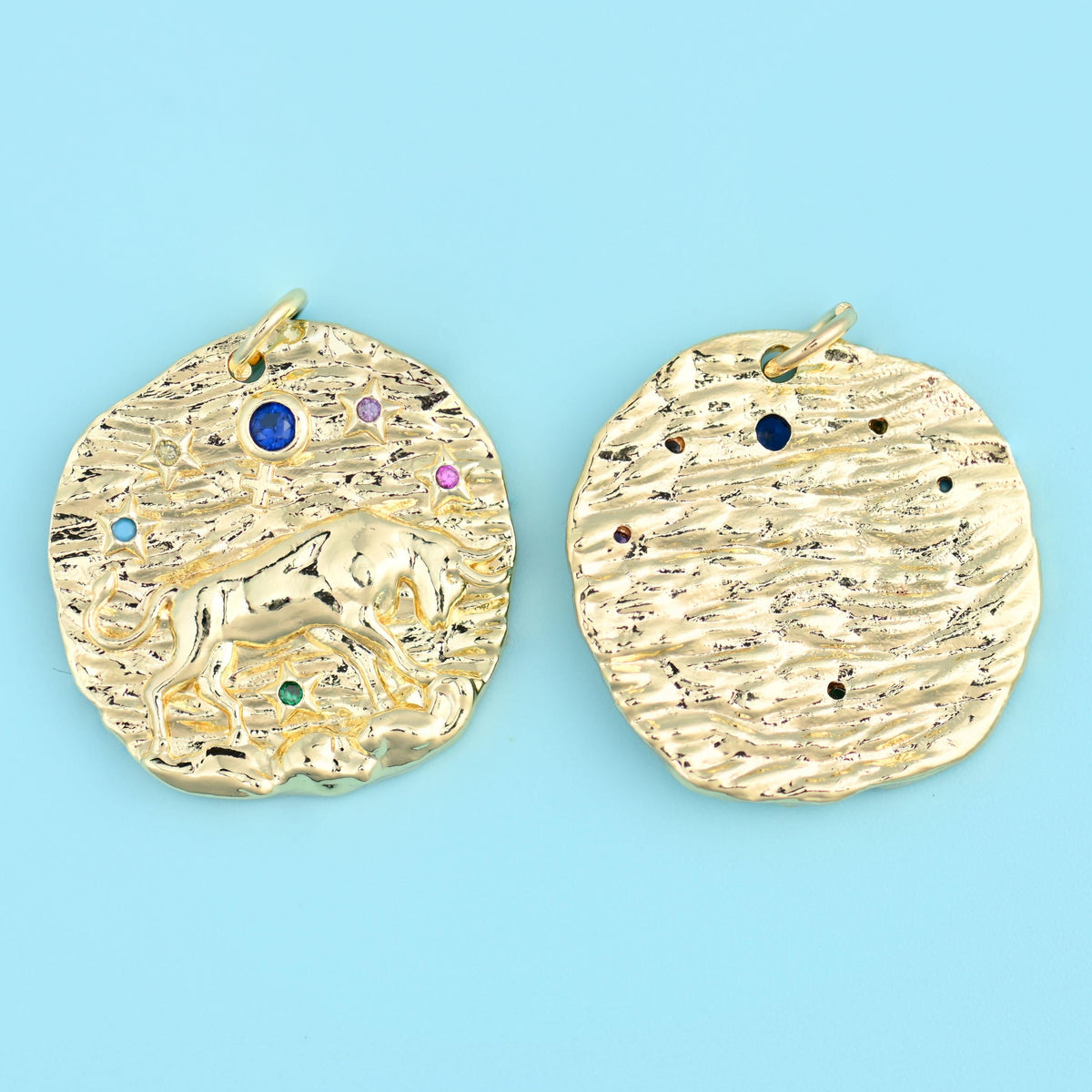 18K gold plated zodiac pendant with a four legged animal motif, front and back, 21x21mm