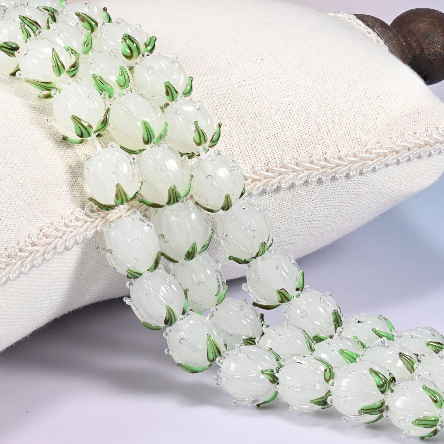 White tulip bud-shaped lampwork glass beads
