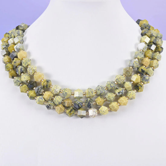 Yellow Howlite beads, faceted diamond rhombus, 10mm