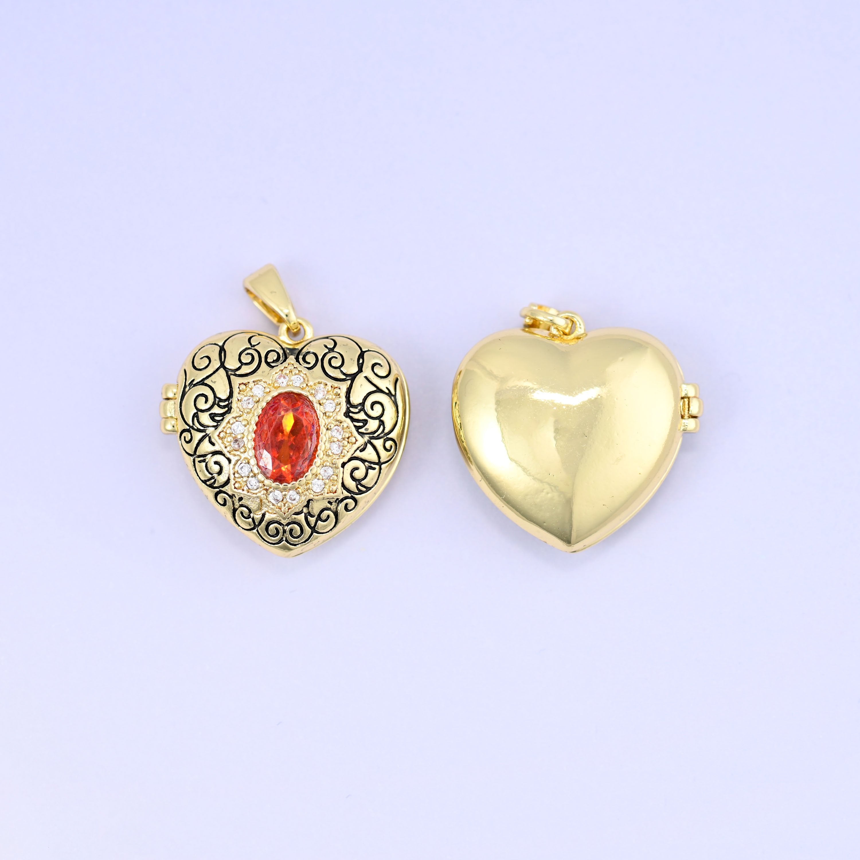 Heart Locket Pendant, approximately 19.23mm x 19.68mm