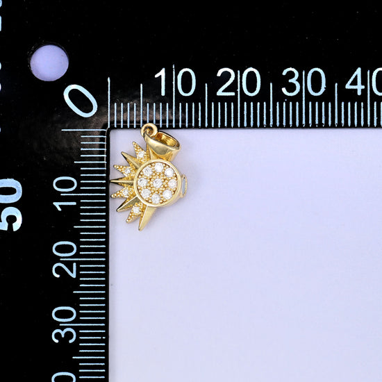 Magnetic clasp sun and moon pendant pair for matching friendship necklaces