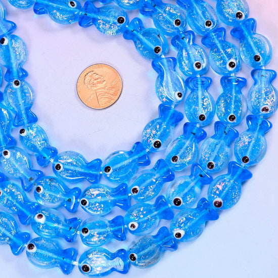 Blue fish glass beads, 20 beads per strand