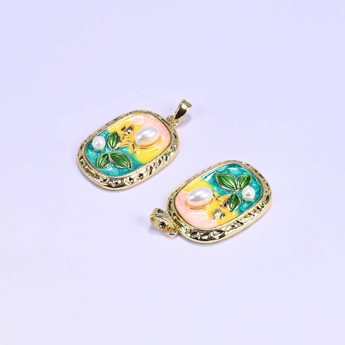 Enamel tulip charm, 1 piece per order