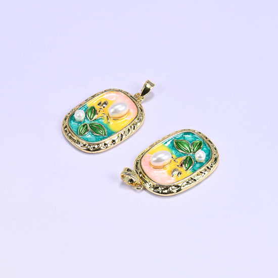 Enamel tulip charm, 1 piece per order