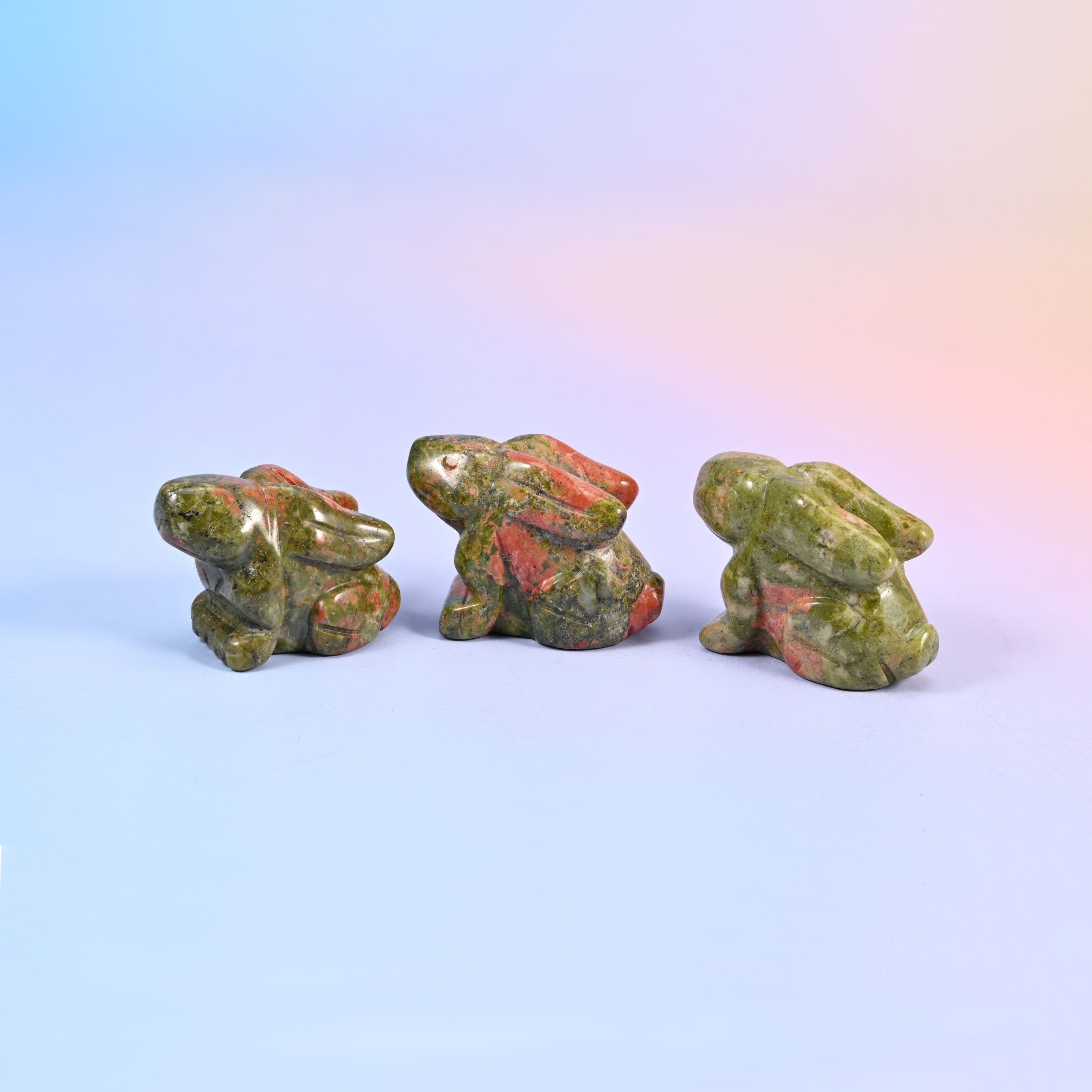 Carved gemstone bunny figurine, polished on all sides, about 1.0 oz, sold per piece