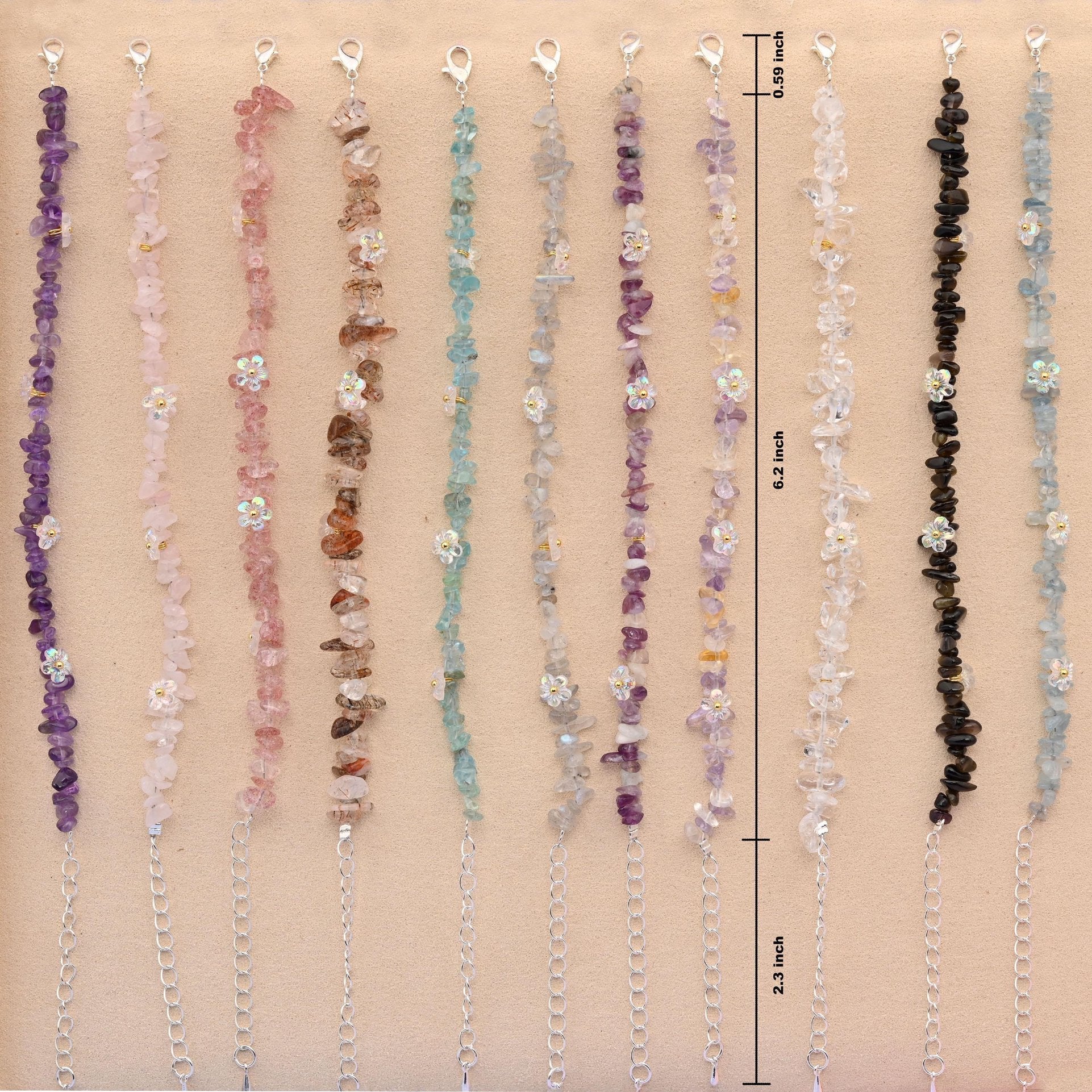 Gemstone chip bracelet with flower beads and silver plated lobster clasp
