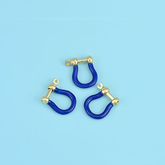 Enamel Horse Shoe Screw Clasp, available in multiple enamel colors