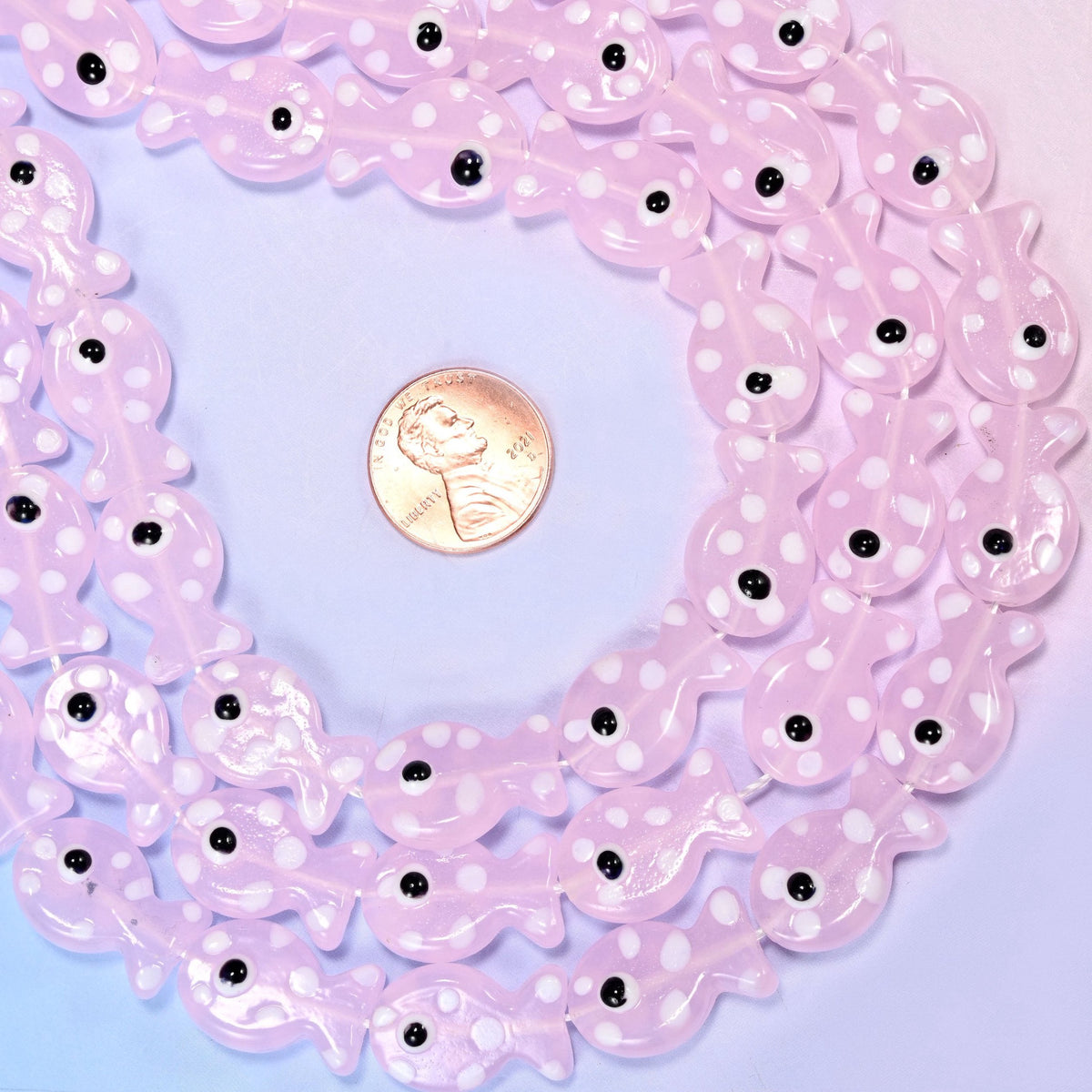 Transparent Pink with White Dot Fish Glass Beads, 20 beads per strand