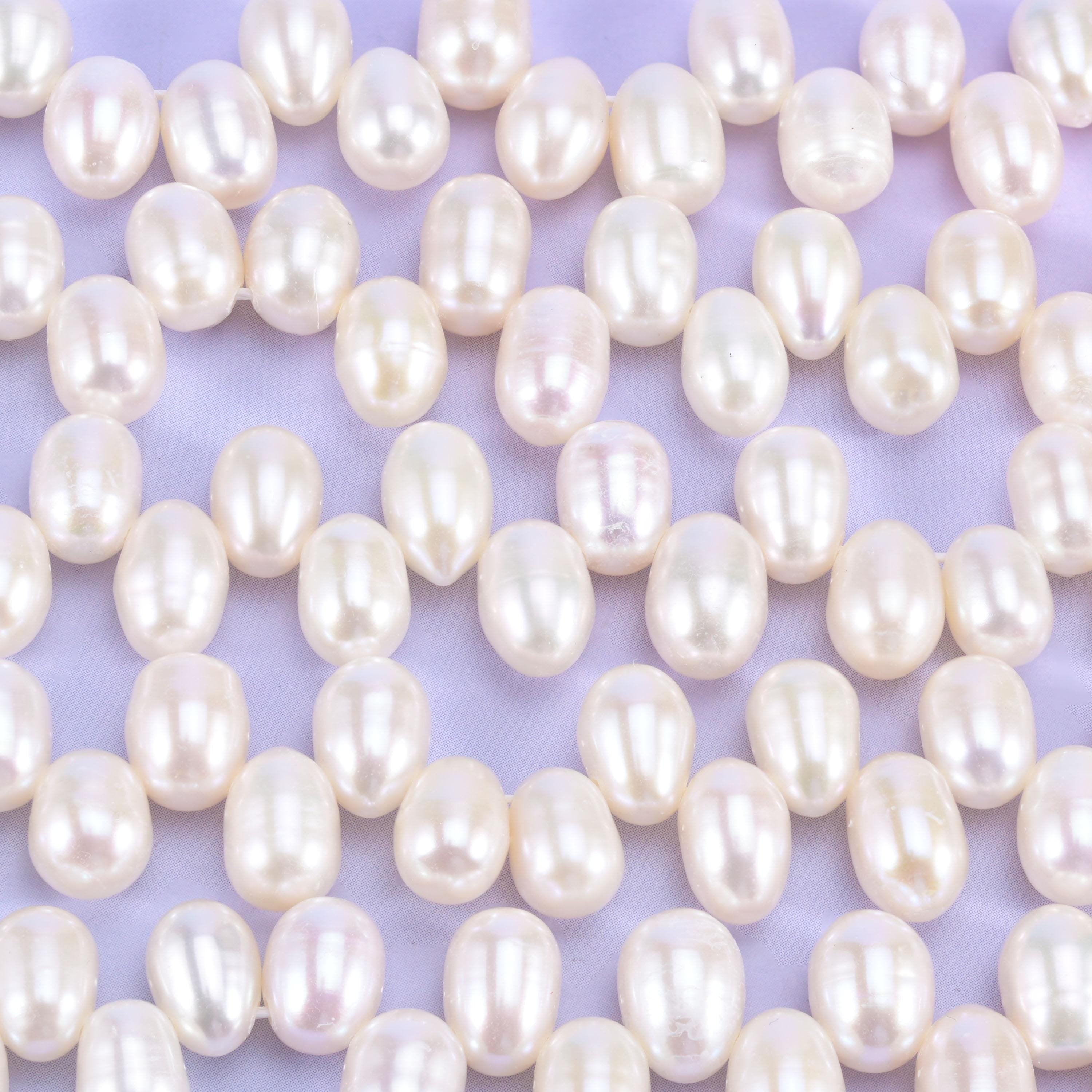 Rice shaped freshwater pearl beads