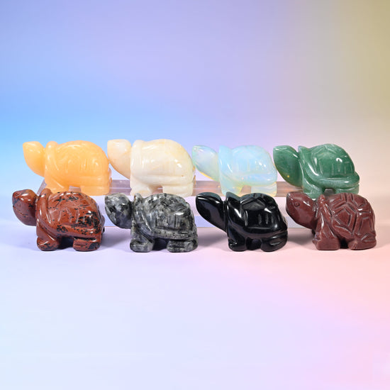Gemstone turtle figurine, domed shell, tucked head and four stubby feet