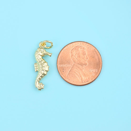 Seahorse cut brass, 18k gold filled — lead free and nickel free beads