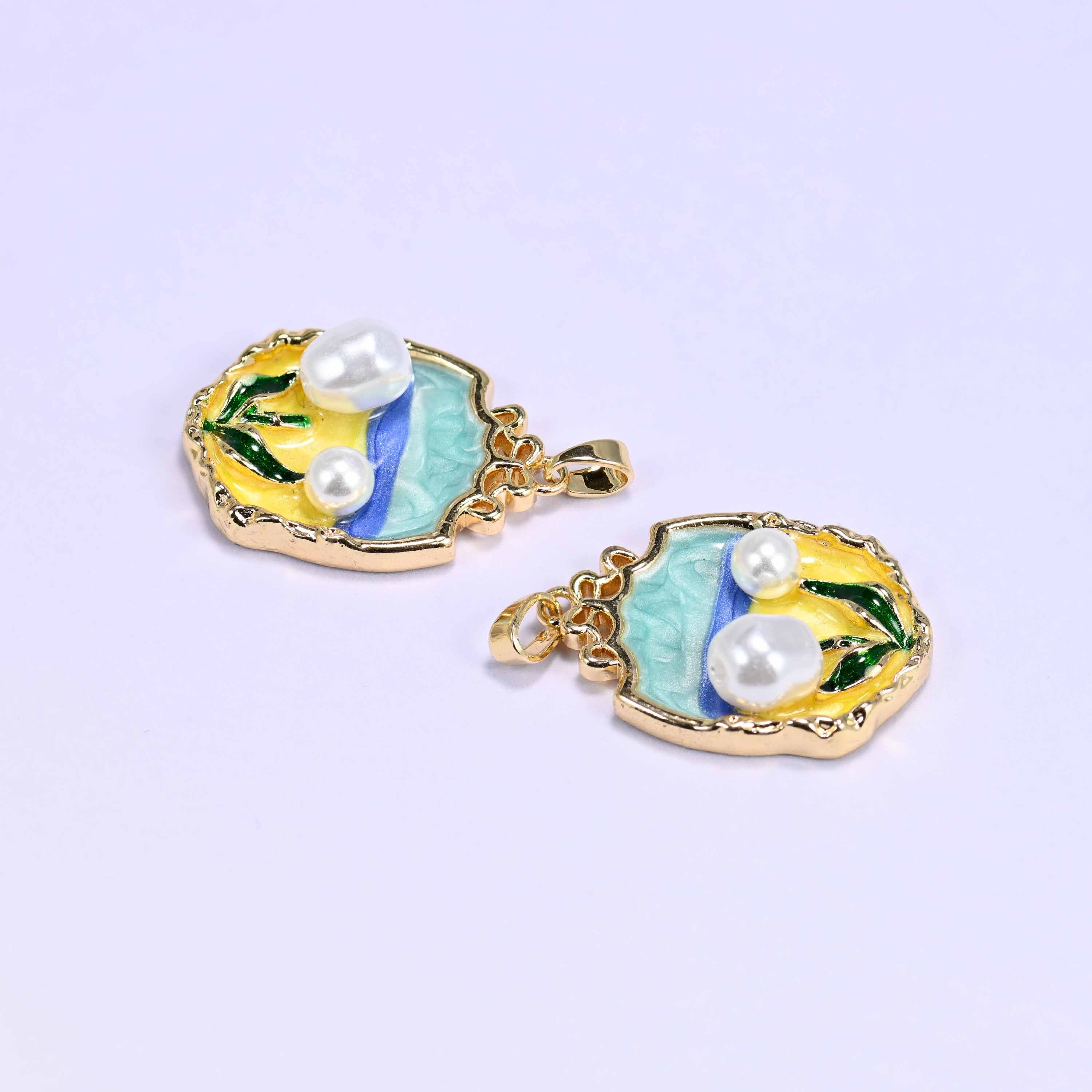 Enamel tulip charm, 1 piece per order
