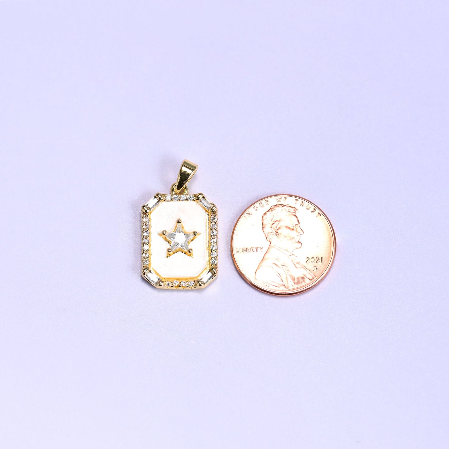 18K gold plated brass star frame charm pendant, approx 20.15mm x 13.83mm