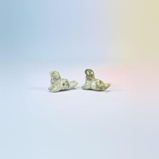 Two tree agate sea lion crystal carvings, 1.5 inch, white and green natural stone