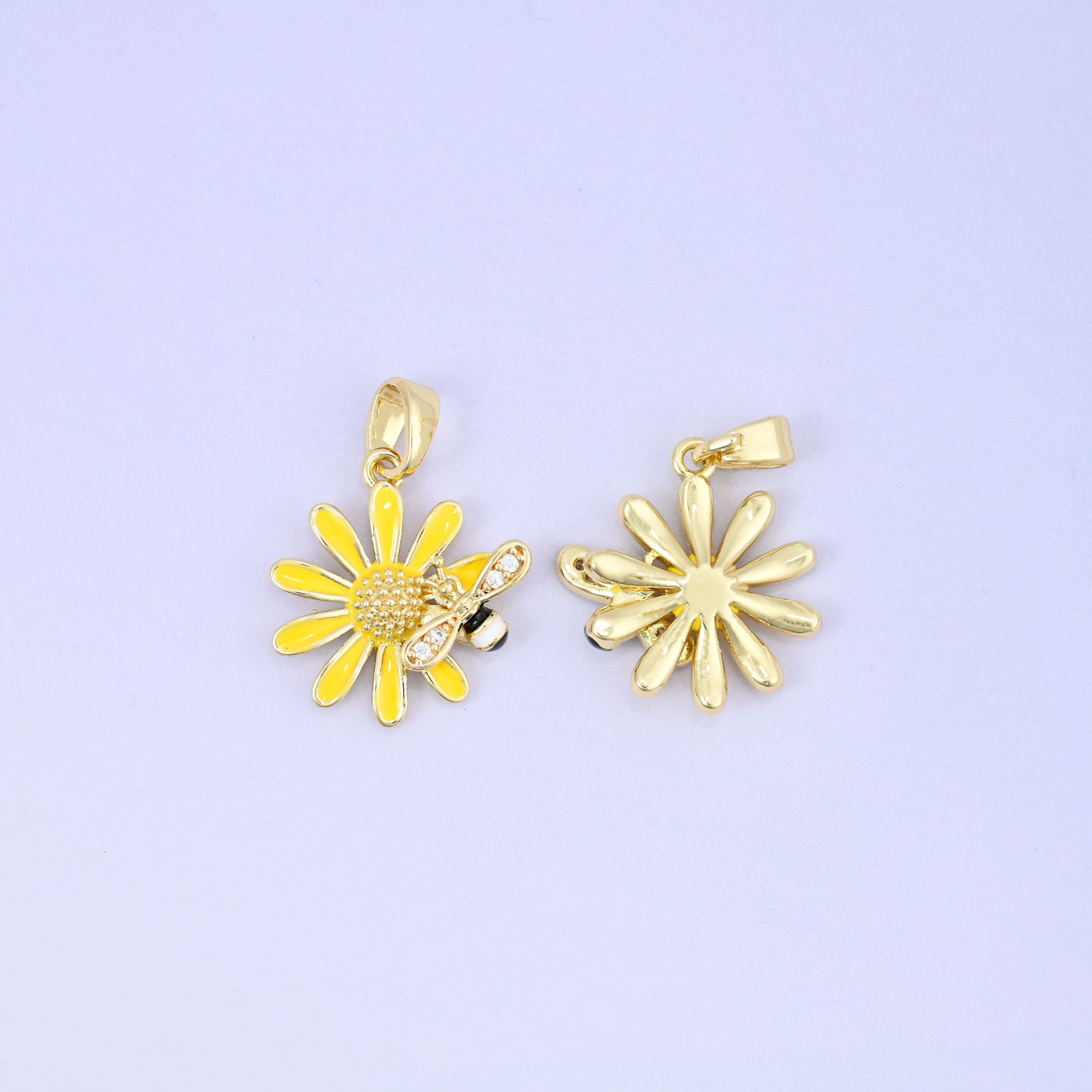 Sunflower Bee Charm Pendant, approximately 16.77mm x 16.32mm