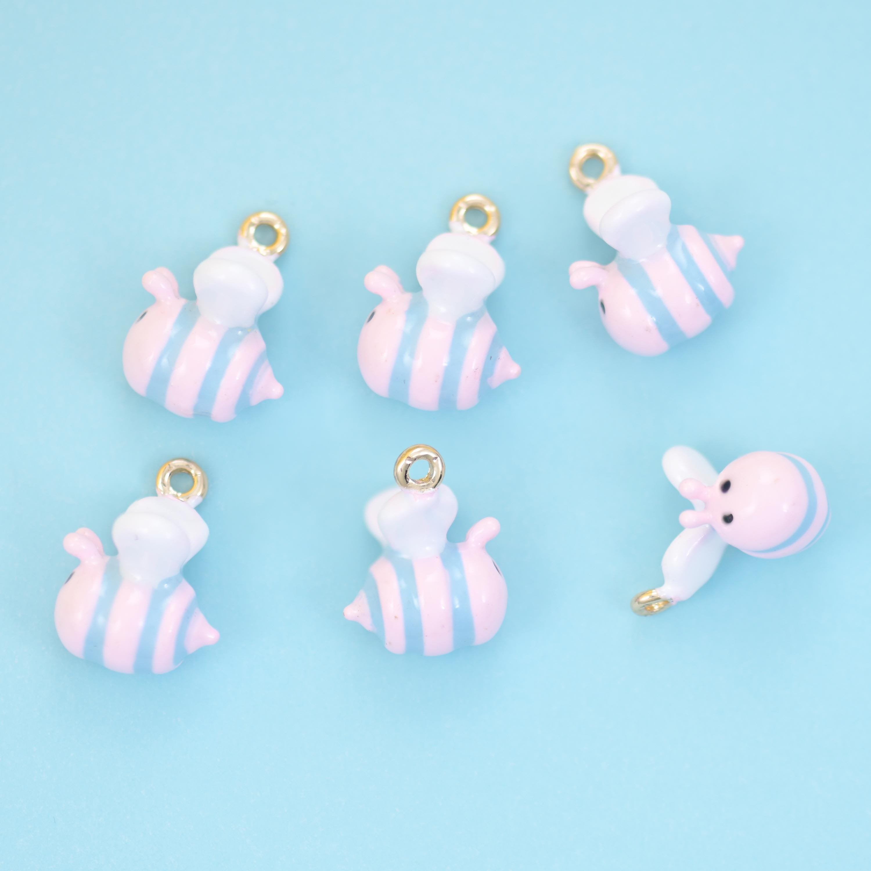 Enamel Bumble Bee Charm 13x11mm, 11mm thick
