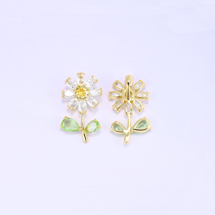 18K Gold Plated Brass Daisy Flower Charm Pendant