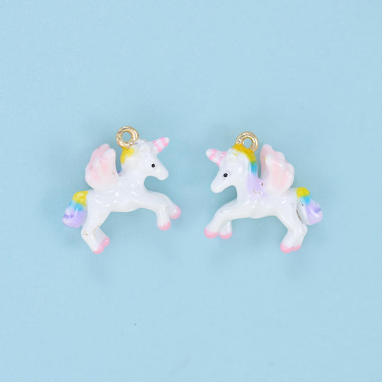 Enamel Unicorn Charm 19x15mm, 9.0mm thick