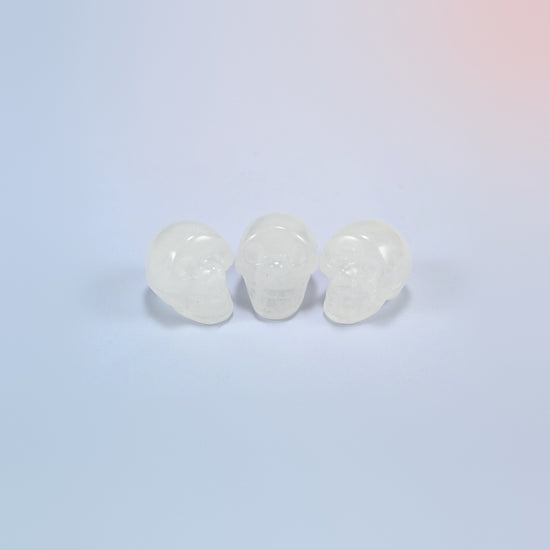 1 inch skull crystal carving in clear quartz, clear natural stone