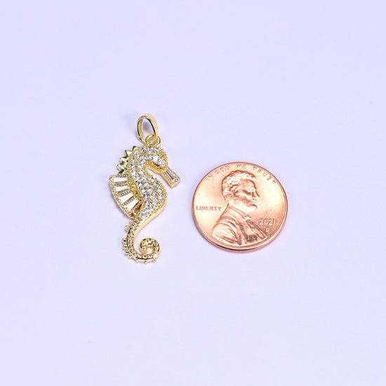 Seahorse charm fully paved in sparkling clear zircon