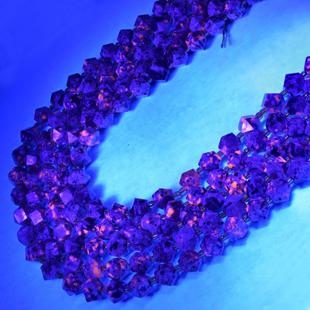 Faceted 8 Sides Diamond Rhombus Beads with a polished faceted finish.