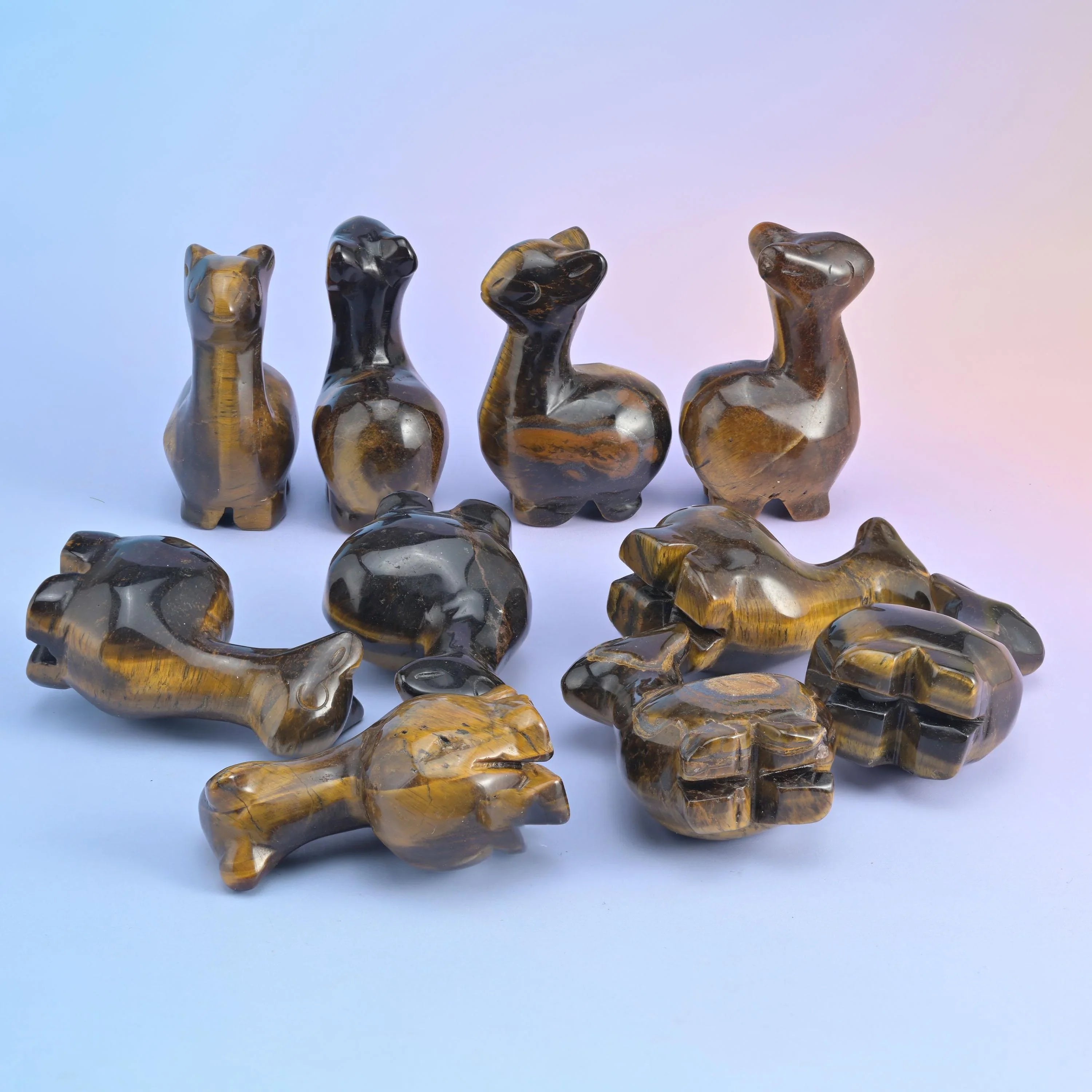 Alpaca carving in a choice of 7 stones including red jasper, tiger eye, sodalite and rose quartz