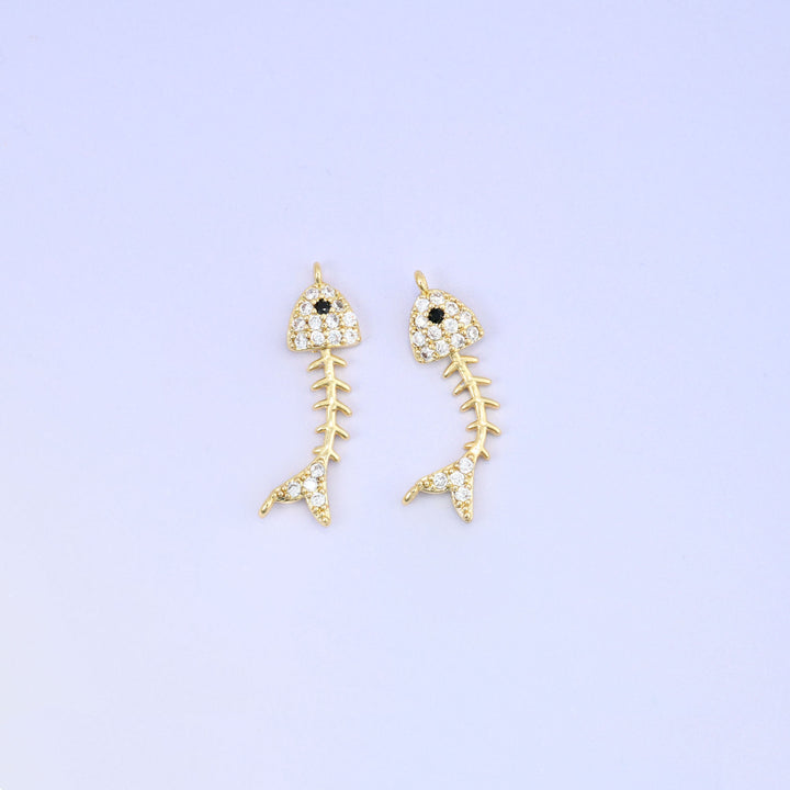 Fishbone zirconia charm pendant with sparkling zirconia accent