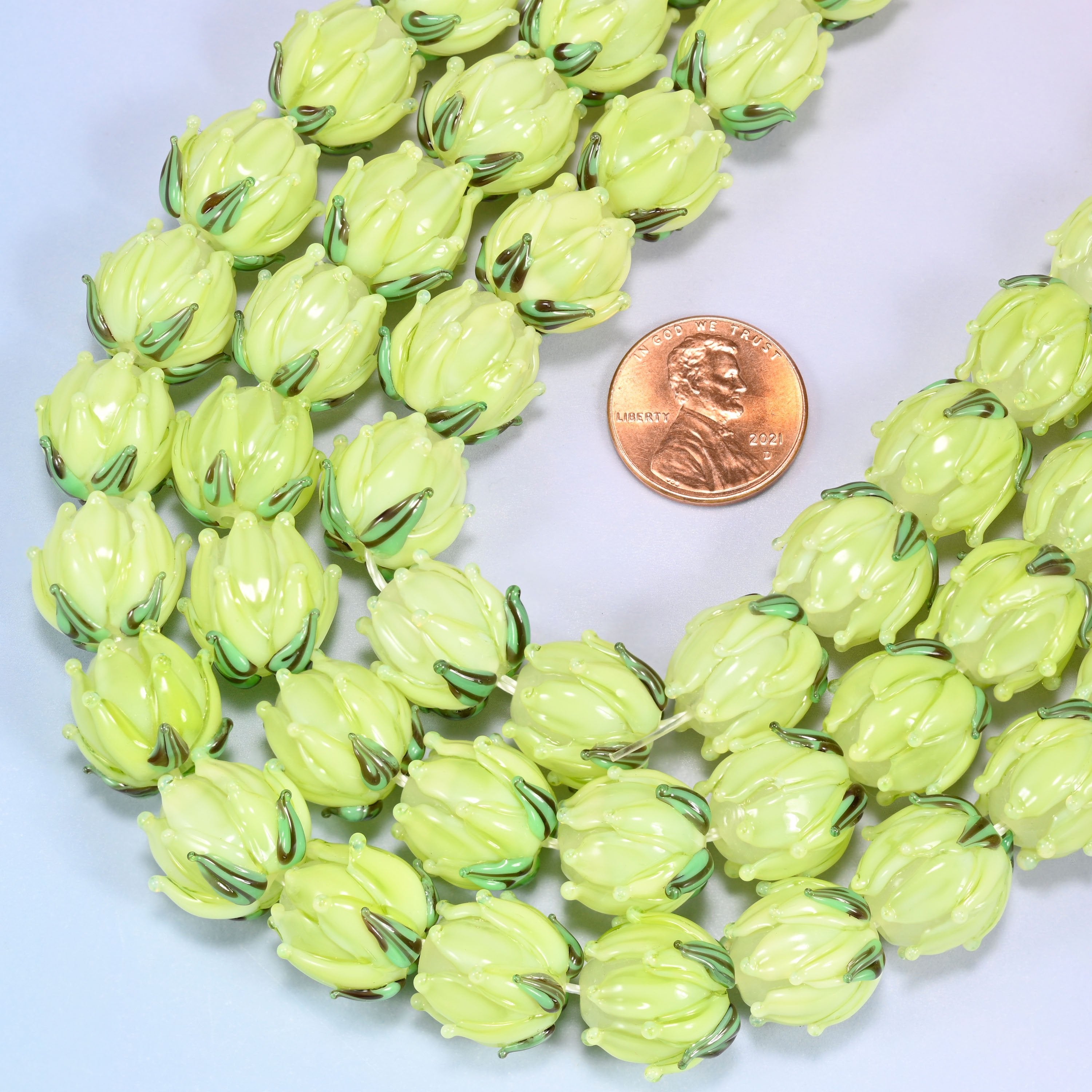 Tulip flower bud shaped cut lampwork glass beads