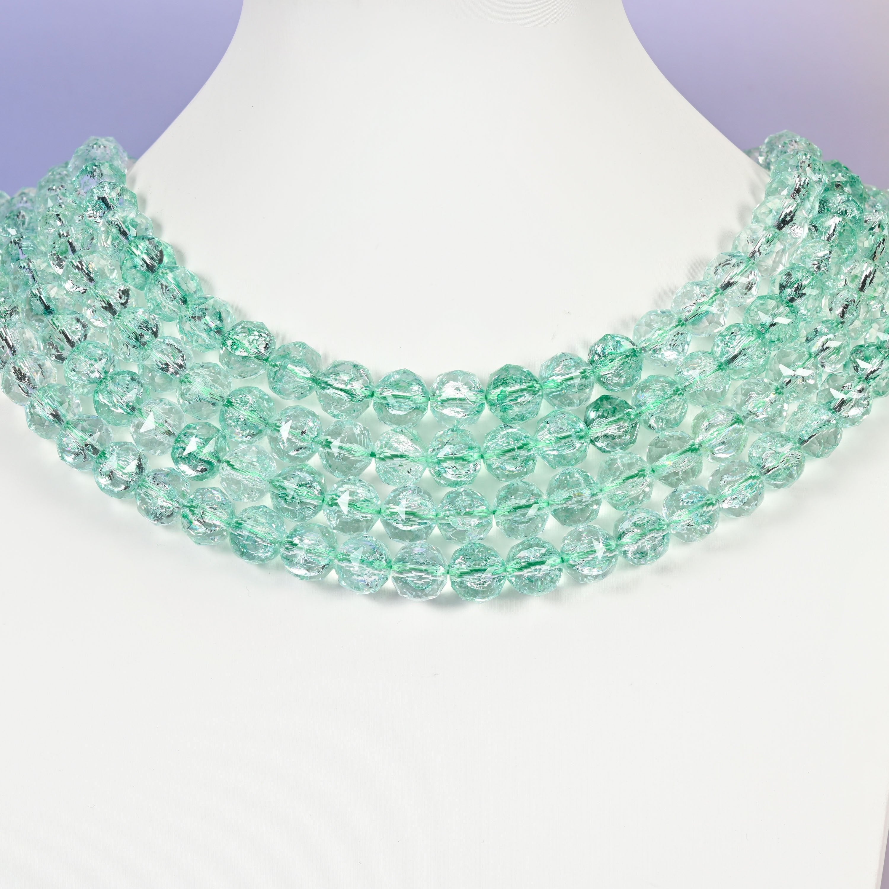Green glass beads, faceted round, 10mm