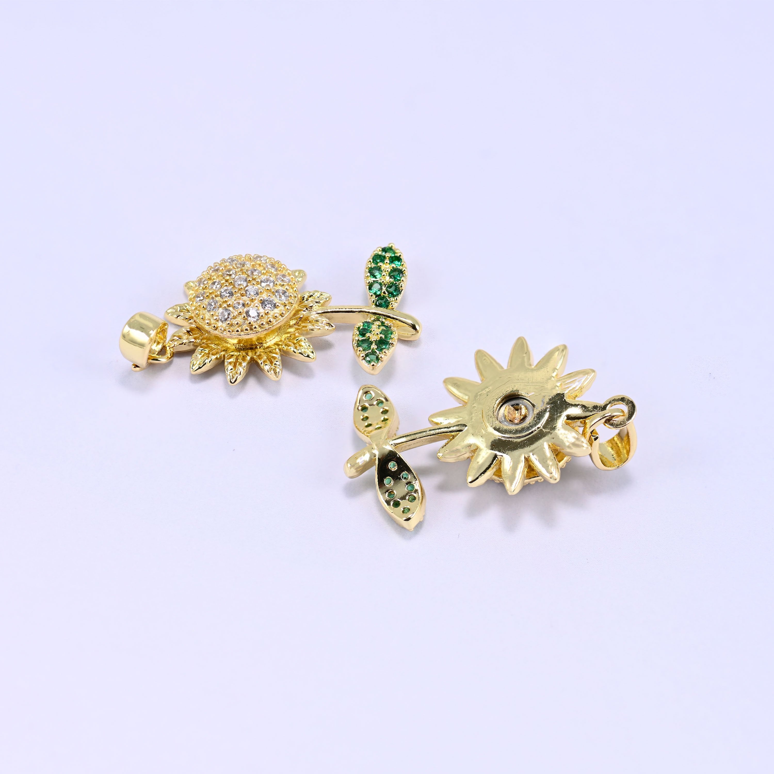 Sunflower Spinner Charm Pendant, sold individually, 1 piece per order