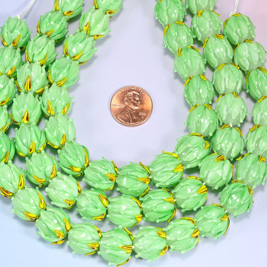 Green tulip flower bud lampwork glass beads, approximately 20 beads per strand