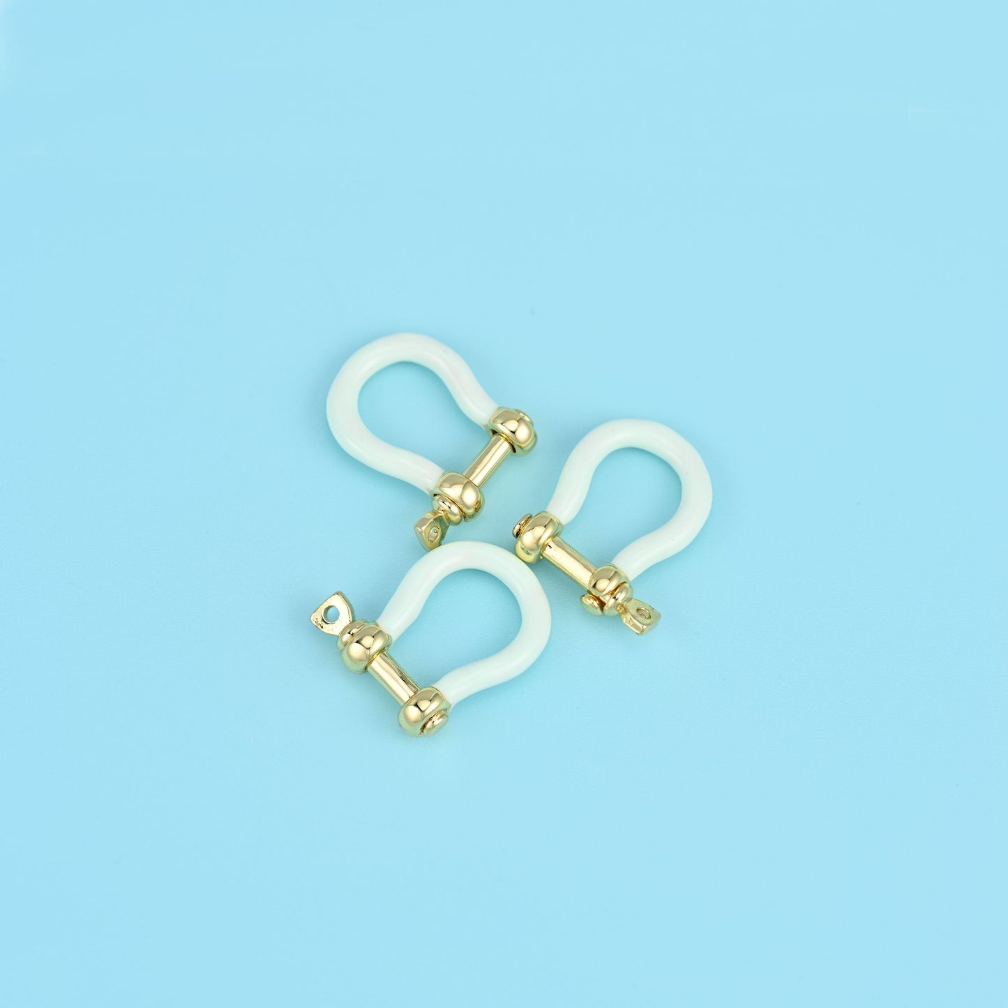 Enamel Horse Shoe Screw Clasp, sold as a single piece