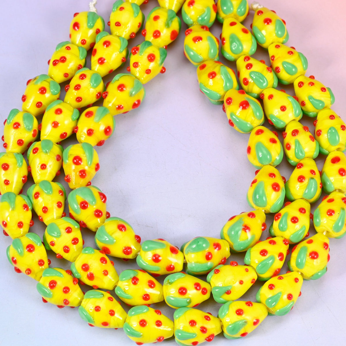 Yellow Red Dots Strawberry Glass Beads, hole approximately 1.5mm