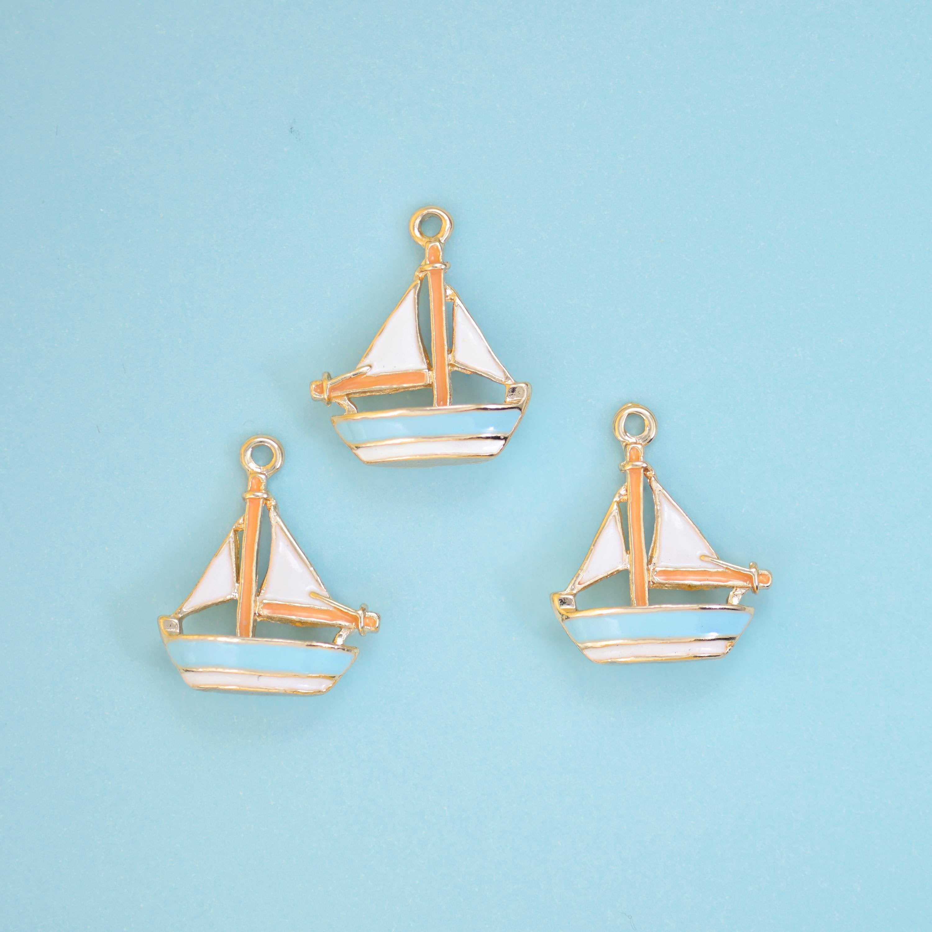 Brass, 18K gold filled, beads, sailboat, 19 x 15mm