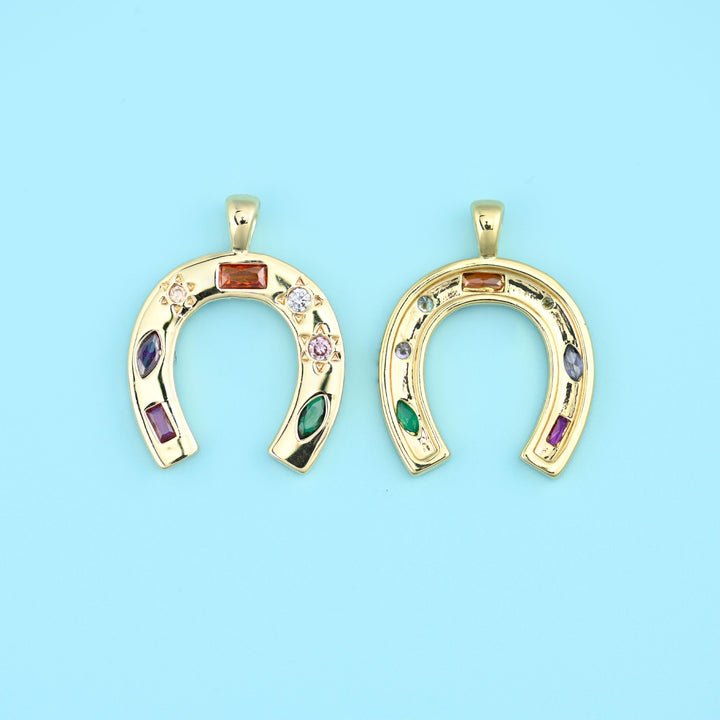 18K Gold Plated Zirconia Horseshoe Pendant 22.46x17.47mm