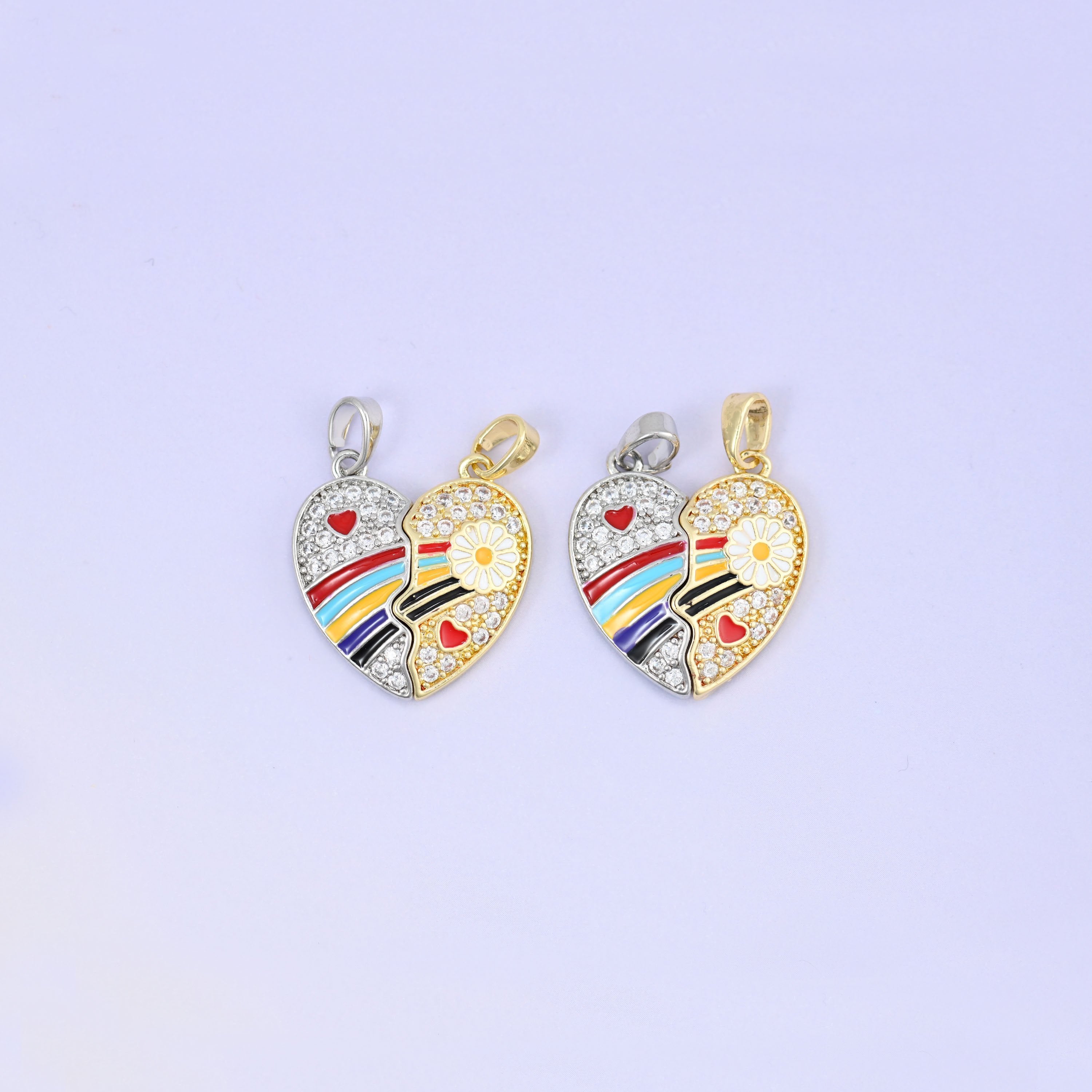 18K gold and platinum plated brass friendship heart pendant, approx 20.66mm x 19.82mm