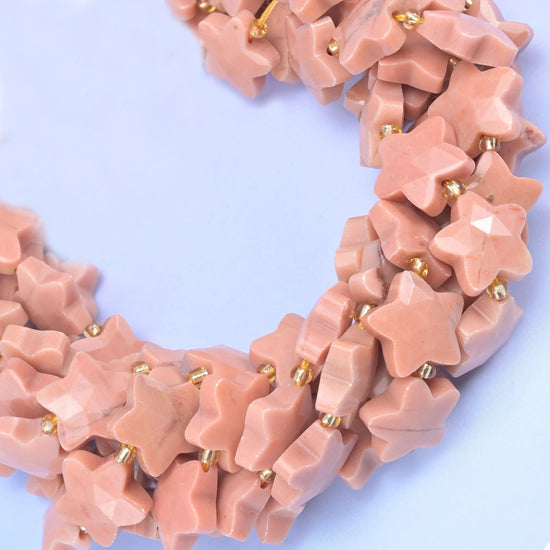 Red Aventurine Faceted Star Beads, hole approximately 1.2mm