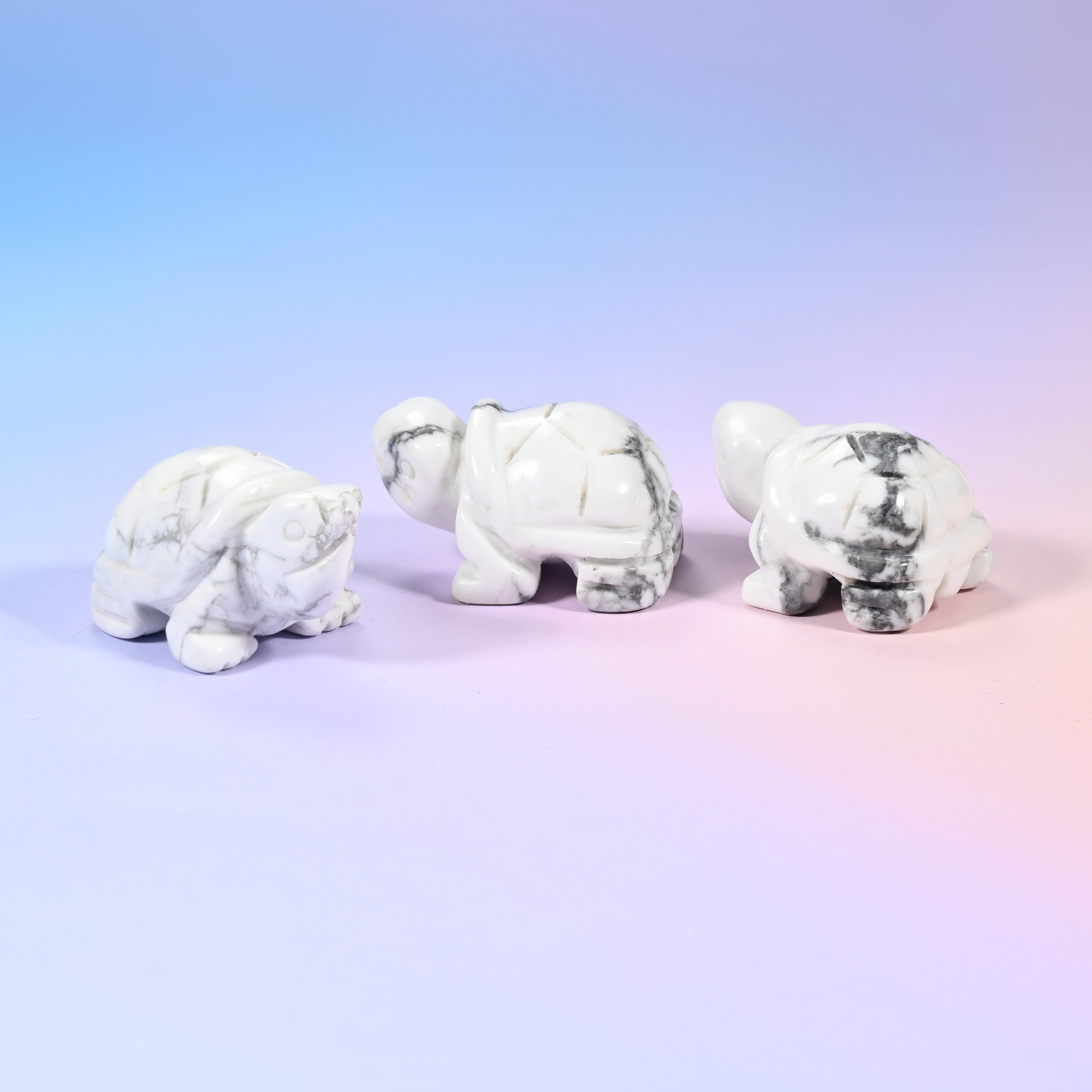 Turtle Crystal Figurine, polished to a high shine on all sides