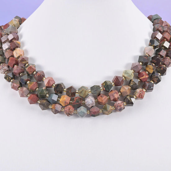 Red Howlite beads, faceted diamond rhombus, 10mm