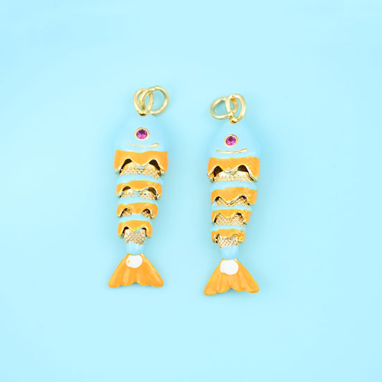 Brass beads, articulated fish, 34 x 9mm