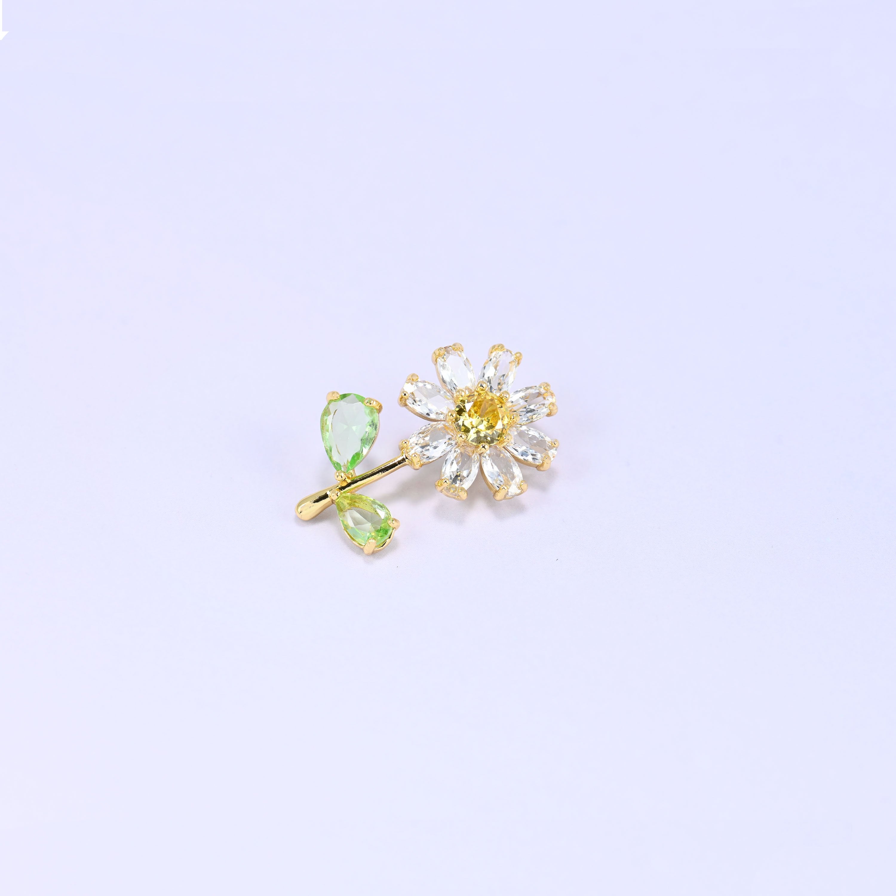 Daisy Flower Green Leaves Zircon Charms: 18K Gold Plated, Jewelry Making Supply